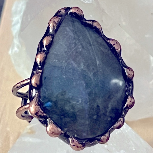 Labradorite ring - Picture 3 of 3